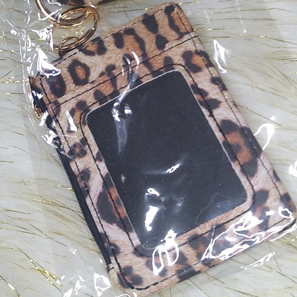 ✨Bracelet Key Ring✨ - Picture 3 of 4